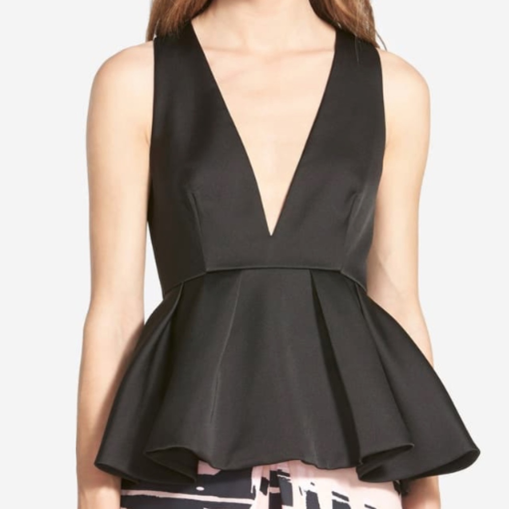 C/MEO Peplum Top